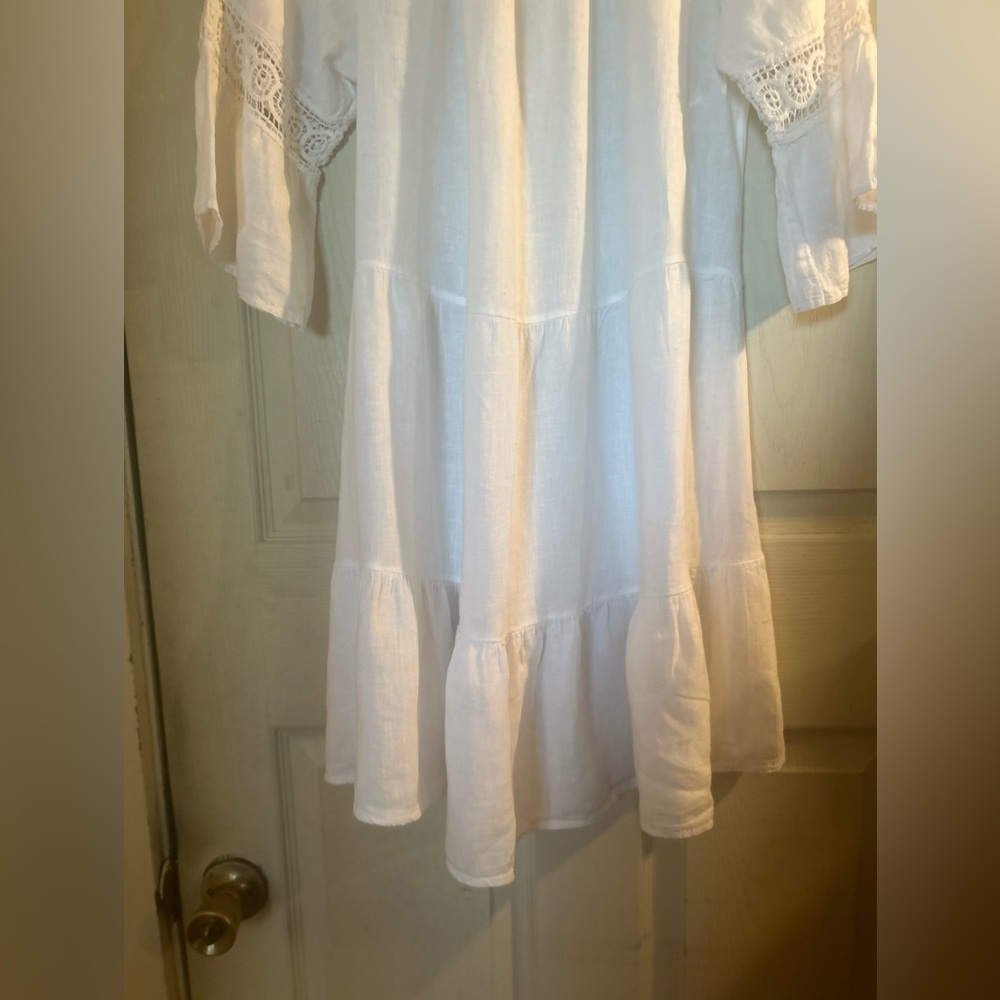 White Long Sleeve Peasant Dress - Women - Picture 2 of 10
